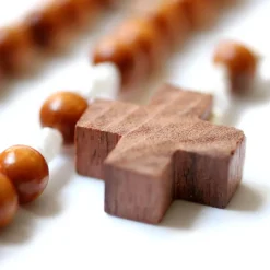 Petit Chapelet, bois, croix grecque